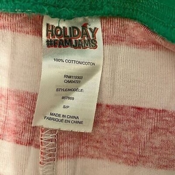 Matching Family Christmas Pajamas - Women’s Small - Picture 6 of 7
